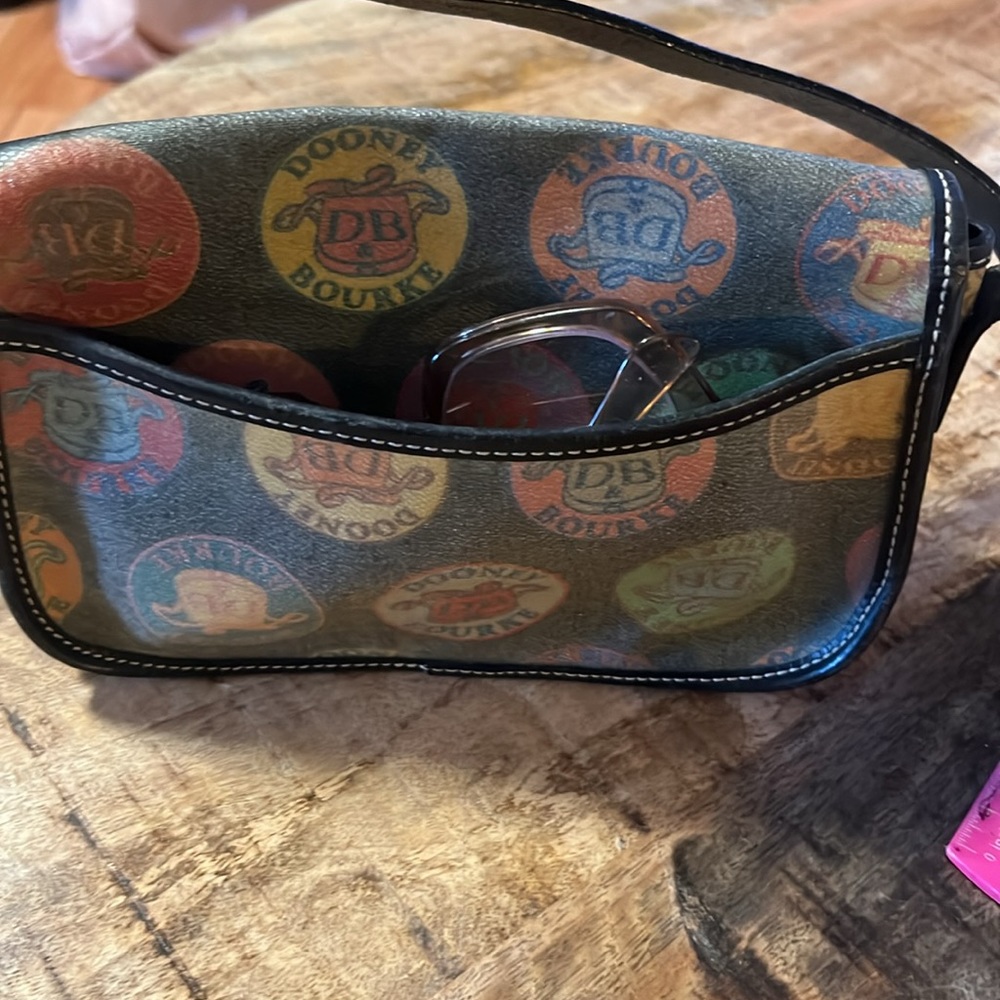 Vintage Dooney & Bourke Small Bag - Picture 4 of 11